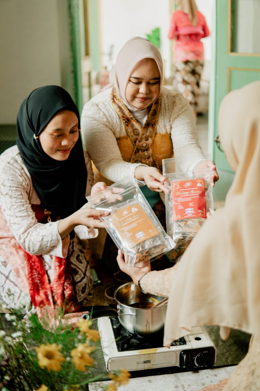 Kunir Asem & Wedang Secang Yoga Djaya